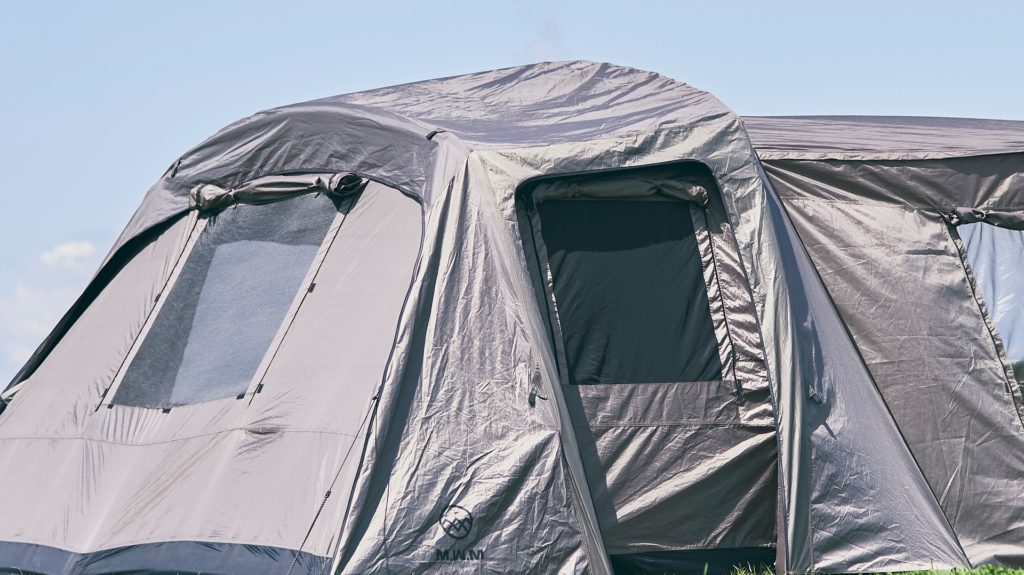 READY Tent 2 - M.W.M CAMP WITH FAMILY 今、一生残る思い出を。
